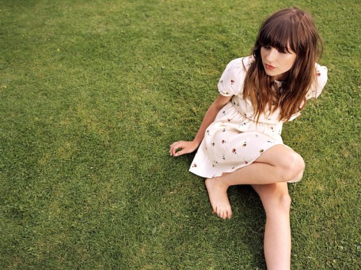 Gabrielle-Aplin-album