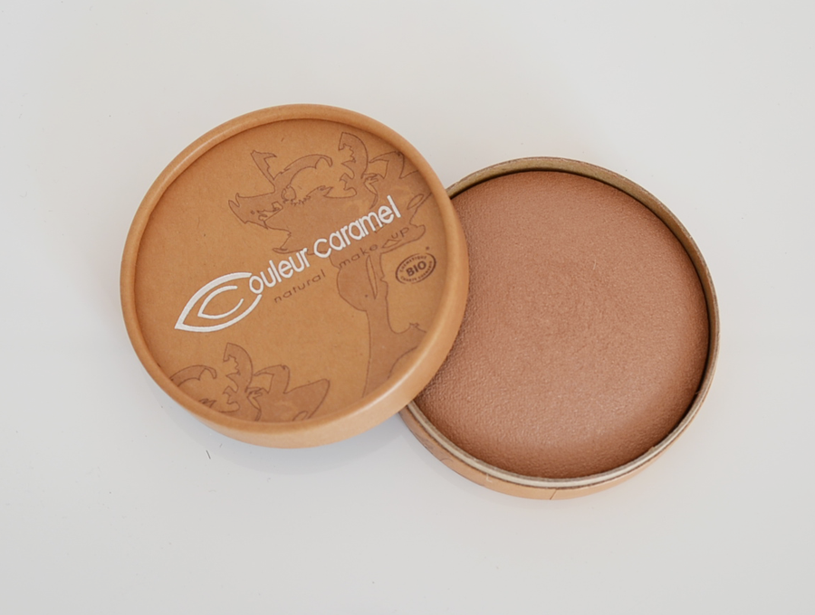 poudre couleur caramel